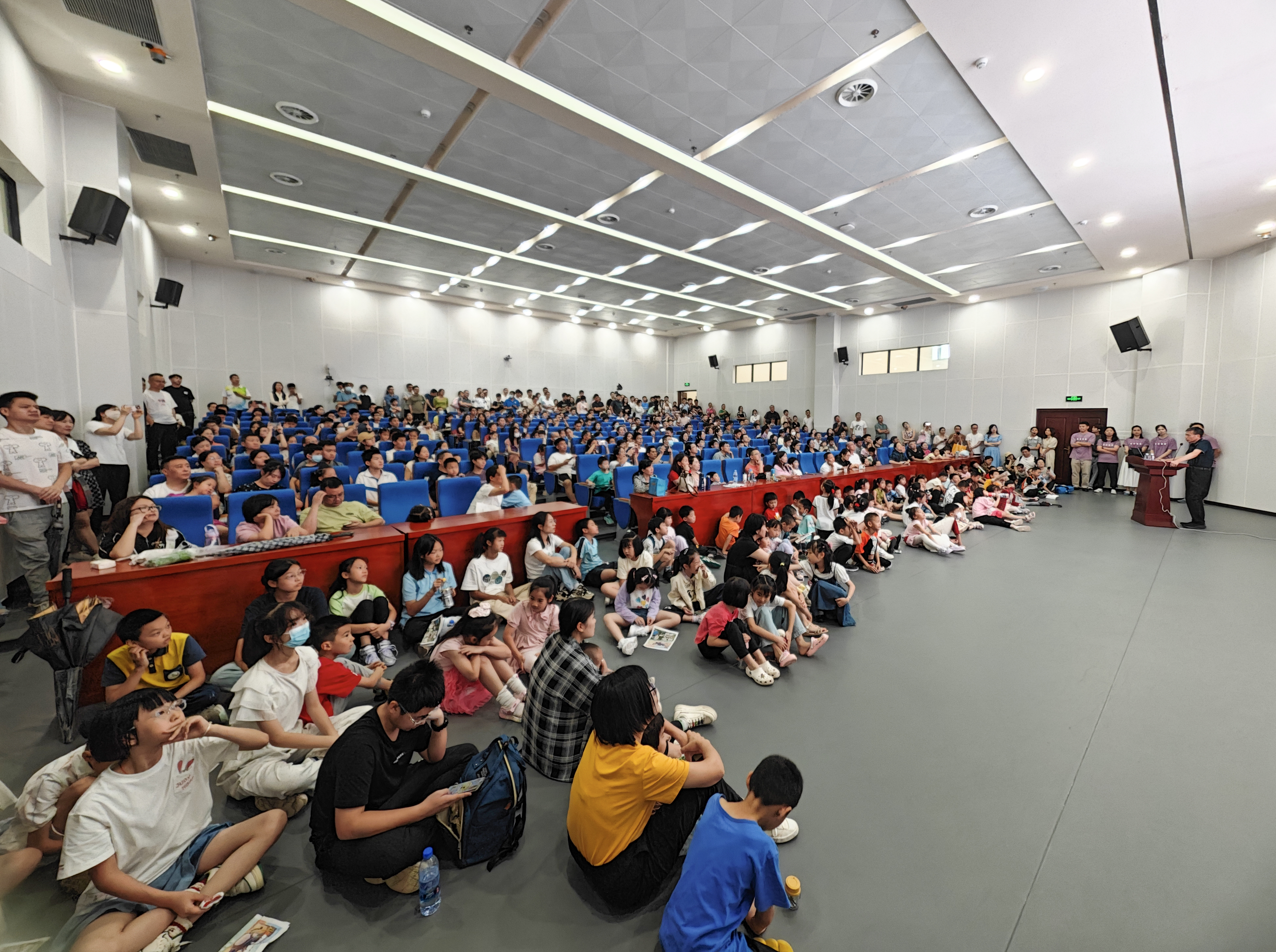 44451716804434_.pic_hd 拷贝.jpg